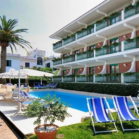 Ξενοδοχείο Eliseo Park's 4*