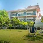 Eliseo Park's Sant'Agnello