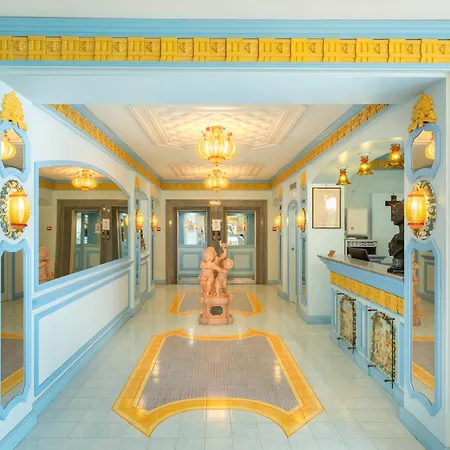 Eliseo Park's 4*