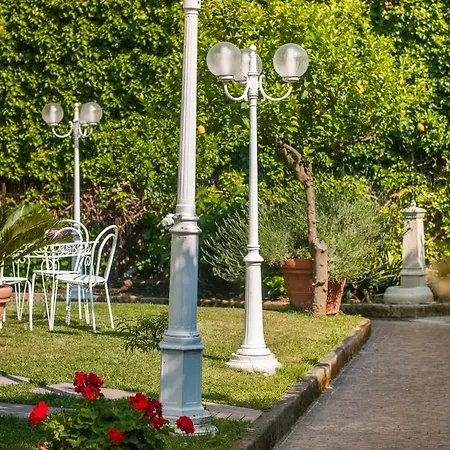 Eliseo Park's Hotel 4*