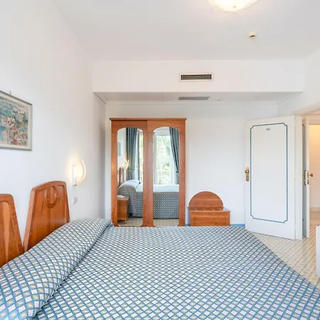 Eliseo Park's 4* Sant'Agnello